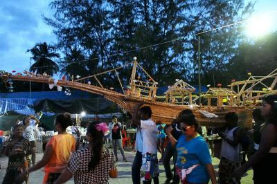 Date   : 19 Oct 2013<br>Creator : Penrung Siriyakarn<br>Rights  : Princess Maha Chakri Sirindhorn Anthropology Centre<br>License : creative commons<br>